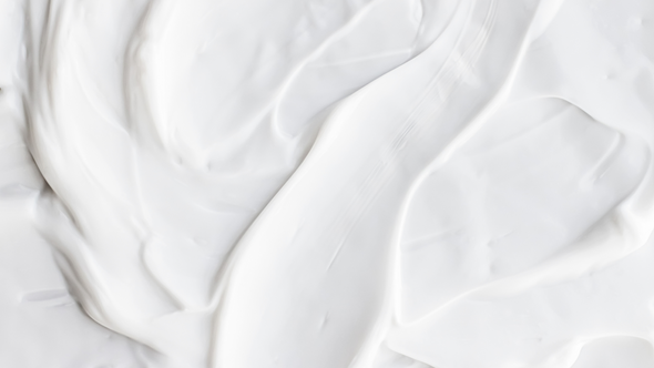 How to Keep Skin Moisturized Naturally All Day