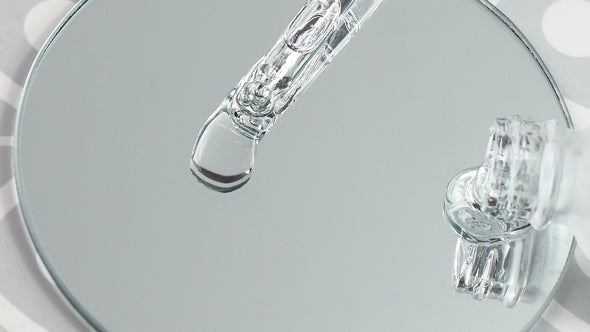 The Power of Retinoids: Retinol vs. Retinoic Acid